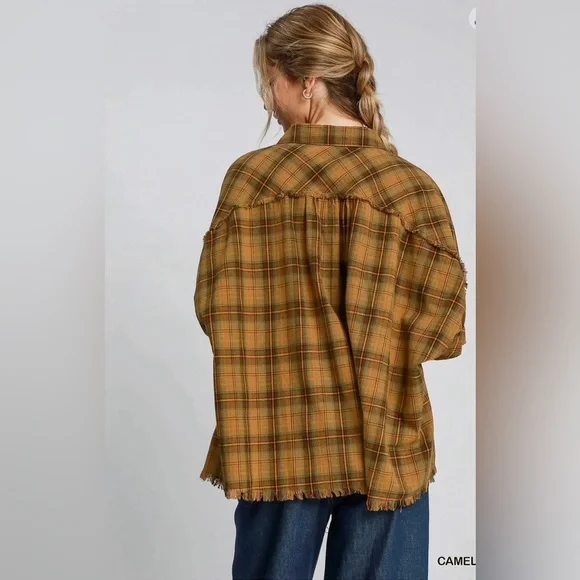 Umgee Oversized Olive Plaid Button-Down Shirt with raw hem. - Picture 5 of 5